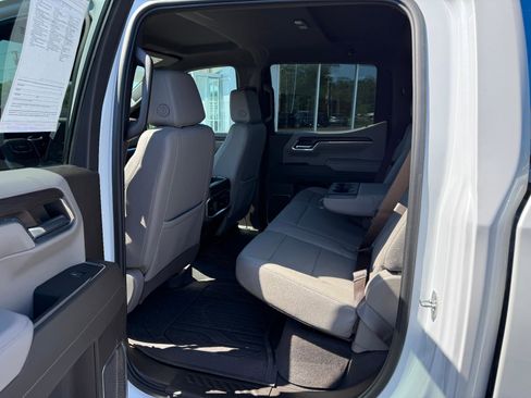 Certified 2024 GMC Sierra 1500 SLT w/ SLT Convenience Package AWD/4WD image 14