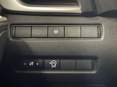 Used 2023 Nissan Rogue SV AWD/4WD image 14
