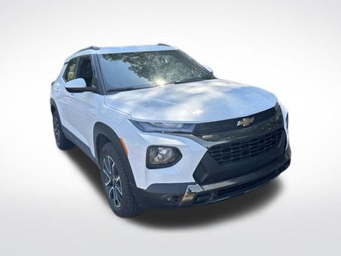 Used 2023 Chevrolet TrailBlazer ACTIV AWD/4WD image 8