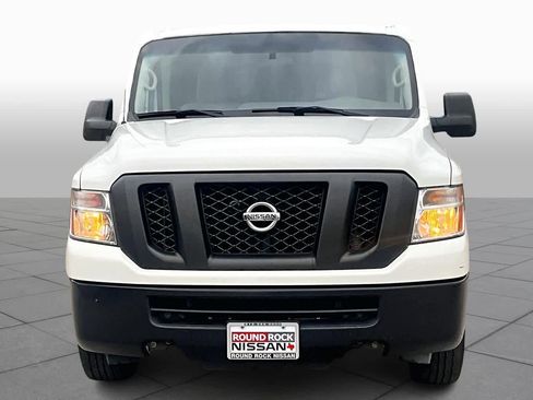 Used 2020 Nissan NV 3500 S image 4
