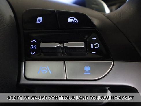 Certified 2023 Hyundai Tucson Limited AWD/4WD image 6