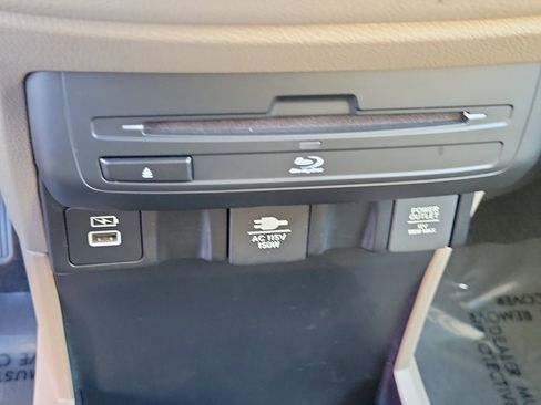 Used 2022 Honda Odyssey Elite image 24