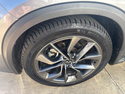 Used 2021 INFINITI QX50 Autograph AWD/4WD image 11