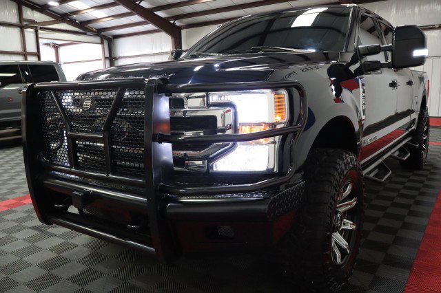 Used 2021 Ford F250 Lariat AWD/4WD image 22