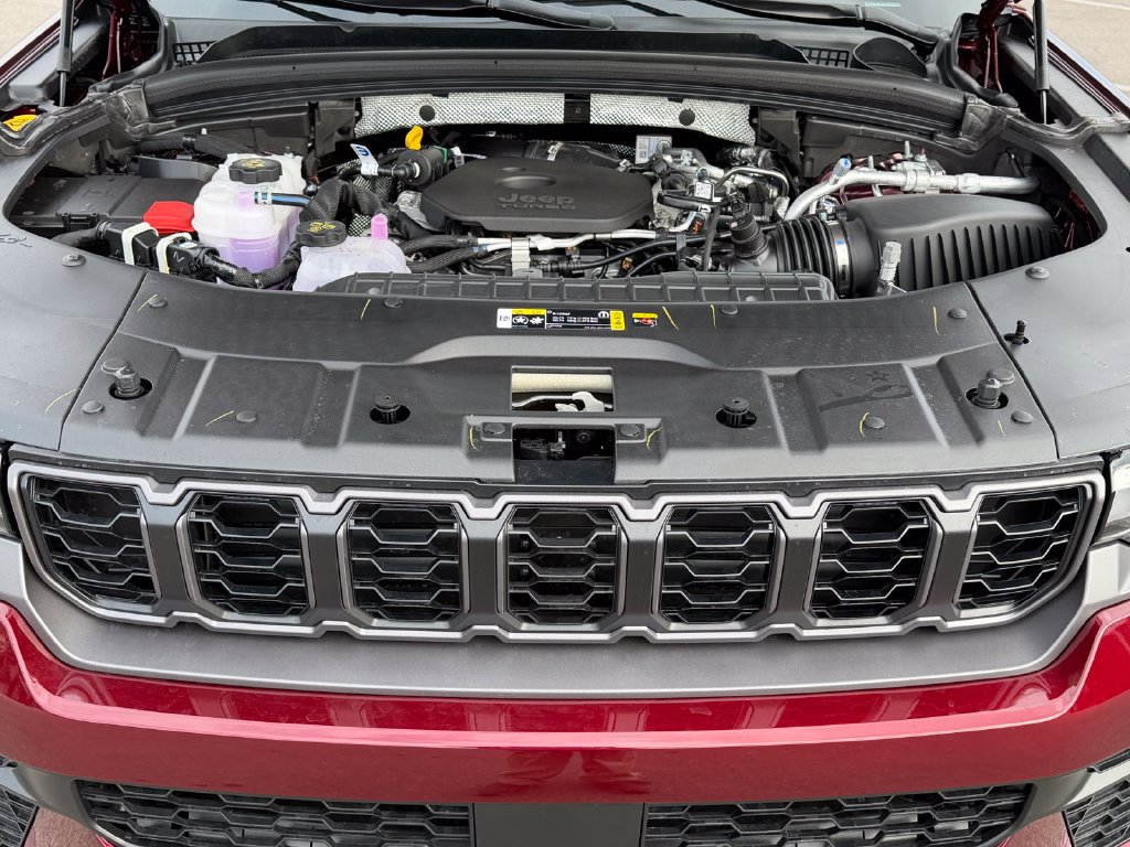 New 2026 Jeep Grand Cherokee Altitude RWD image 21