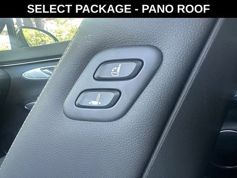 Certified 2024 Genesis GV70 2.5T w/ Select Package AWD/4WD image 10