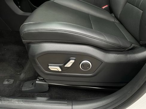 Used 2025 Hyundai Santa Fe SEL image 22