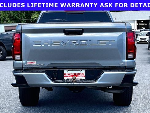 Used 2023 Chevrolet Colorado LT w/ LT Convenience Package AWD/4WD image 4
