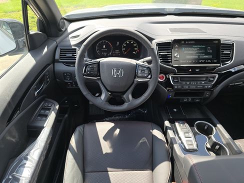 New 2026 Honda Ridgeline Black Edition image 28