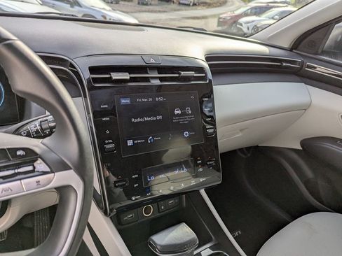 Used 2023 Hyundai Tucson SEL w/ Convenience Package image 12