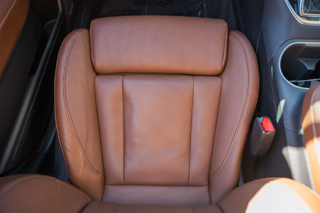 Used 2025 Subaru Outback Touring XT AWD/4WD image 31