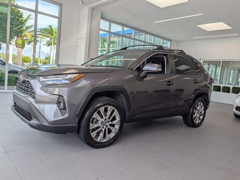 Used 2024 Toyota RAV4 XLE Premium FWD image 3
