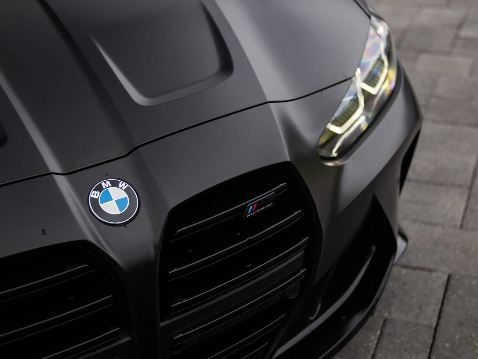 Used 2021 BMW M3 Competition w/ M Carbon Exterior Package RWD image 3