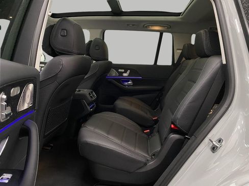 New 2026 Mercedes-Benz GLS 450 4MATIC image 69