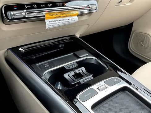 New 2026 Mercedes-Benz GLA 250 image 18