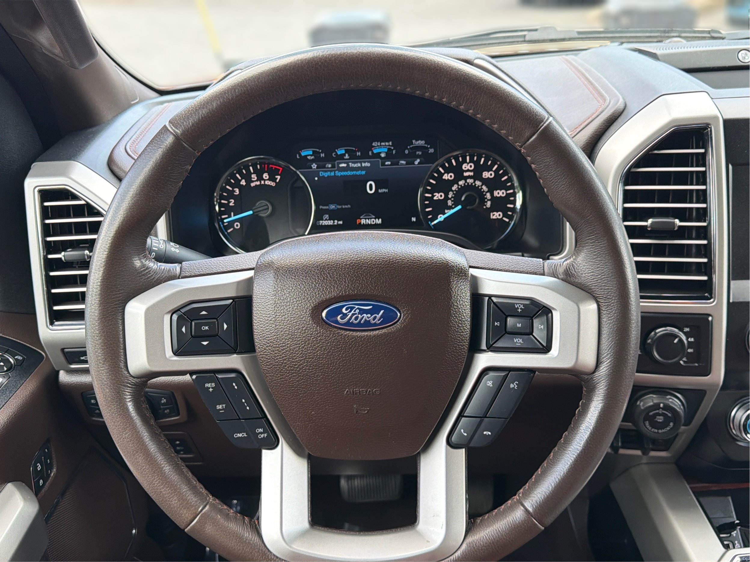 Used 2019 Ford F150 King Ranch w/ Equipment Group 601A Luxury AWD/4WD image 21
