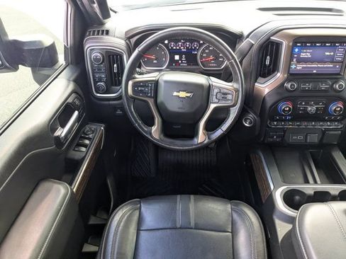 Used 2022 Chevrolet Silverado 2500 High Country w/ Safety Package II AWD/4WD image 18
