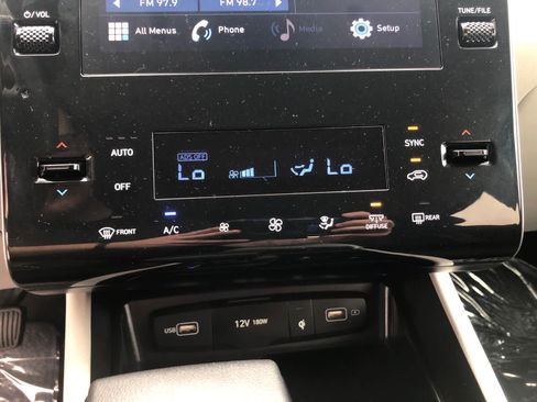 Certified 2024 Hyundai Tucson SEL AWD/4WD image 17