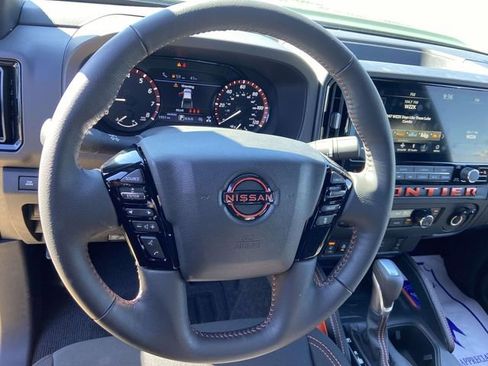 Used 2026 Nissan Frontier PRO-4X w/ Pro-4x Convenience Package image 14