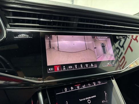 Used 2019 Audi Q8 Prestige w/ Adaptive Chassis Package image 37