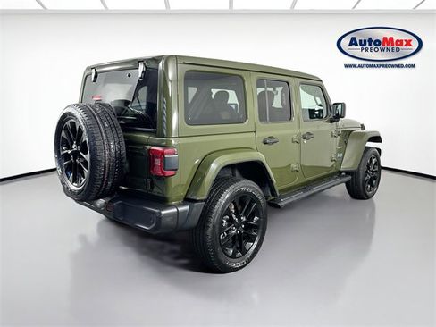 Used 2022 Jeep Wrangler Unlimited Sahara w/ Cold Weather Group image 2