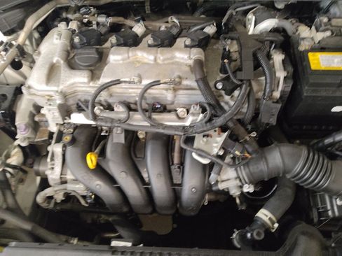Used 2021 Toyota Corolla LE FWD image 30