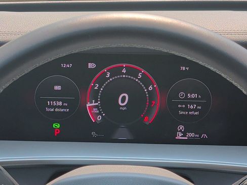 Certified 2025 Volkswagen Tiguan SE AWD/4WD image 21
