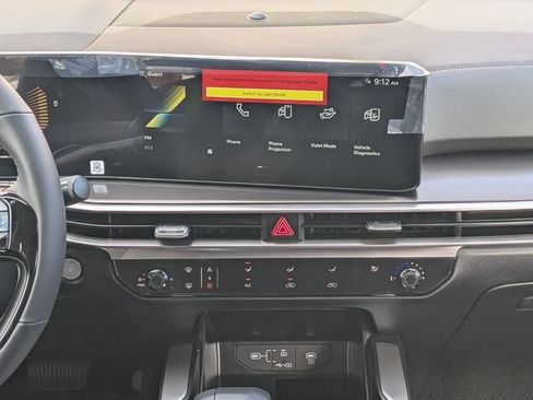 New 2026 Kia Sorento LX FWD image 17