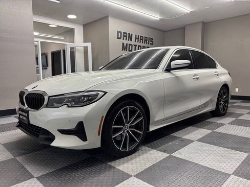 Used 2020 BMW 330i xDrive Sedan w/ Convenience Package AWD/4WD image 2