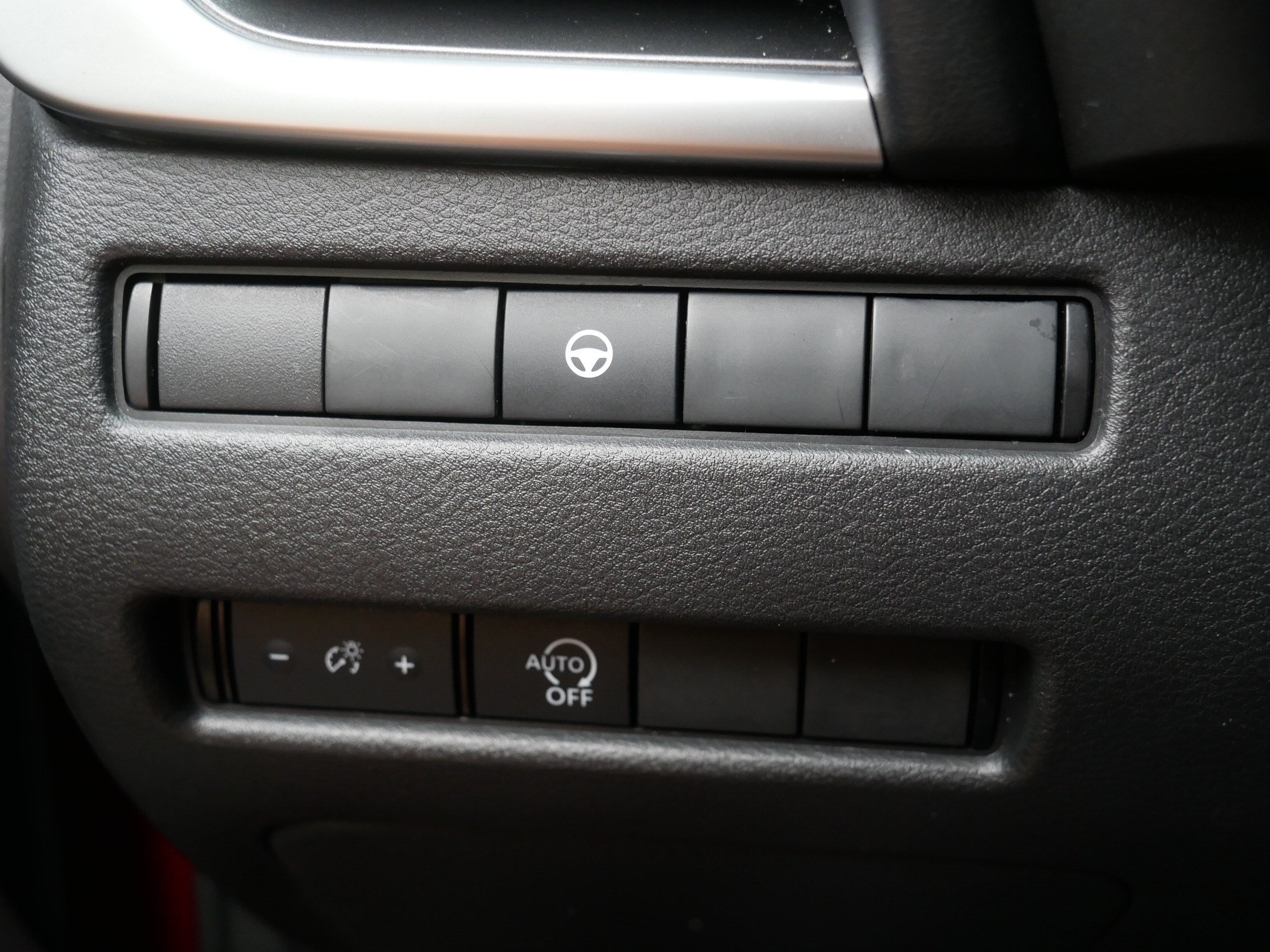 Certified 2023 Nissan Rogue SV AWD/4WD image 26