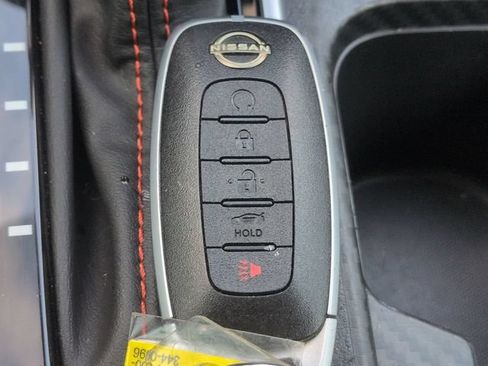 Used 2024 Nissan Sentra SR w/ SR Premium Package FWD image 38