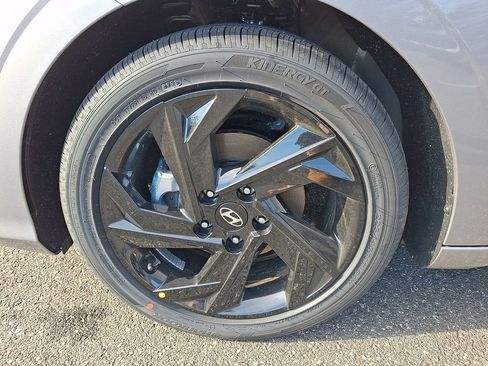 New 2026 Hyundai Elantra SEL Sport Premium FWD image 5
