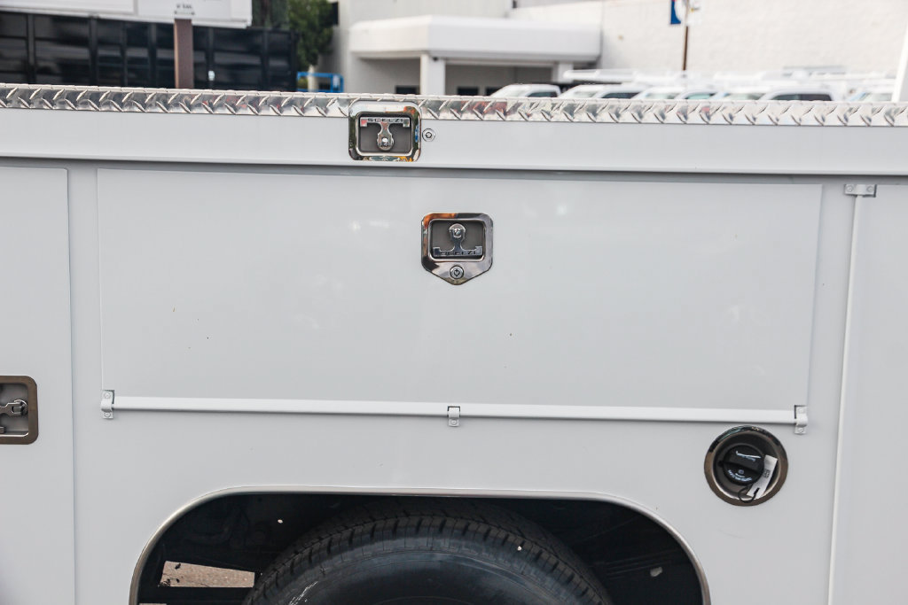 New 2025 Ford F350 XL w/ XL Chrome Package RWD image 10