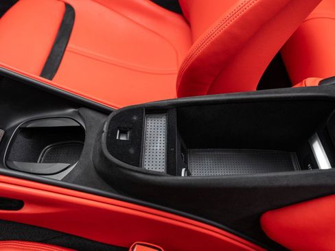 Used 2024 Ferrari Roma Spider image 46