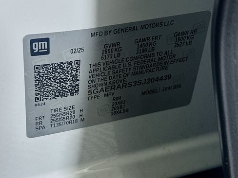 Used 2025 Buick Enclave Preferred FWD image 12