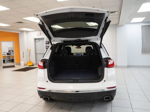 Used 2020 Chevrolet Equinox Premier image 10