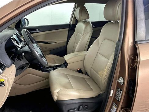 Used 2017 Hyundai Tucson SE Plus FWD image 33