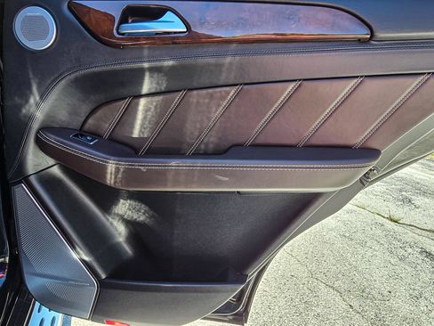Used 2017 Mercedes-Benz GLE 63 AMG S image 39