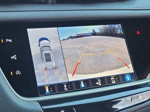 New 2026 Cadillac XT5 Premium Luxury w/ Driver Assist Package image 17