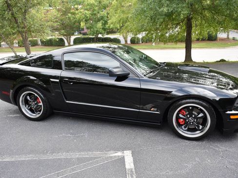 Used 2007 Ford Mustang GT Premium RWD image 39