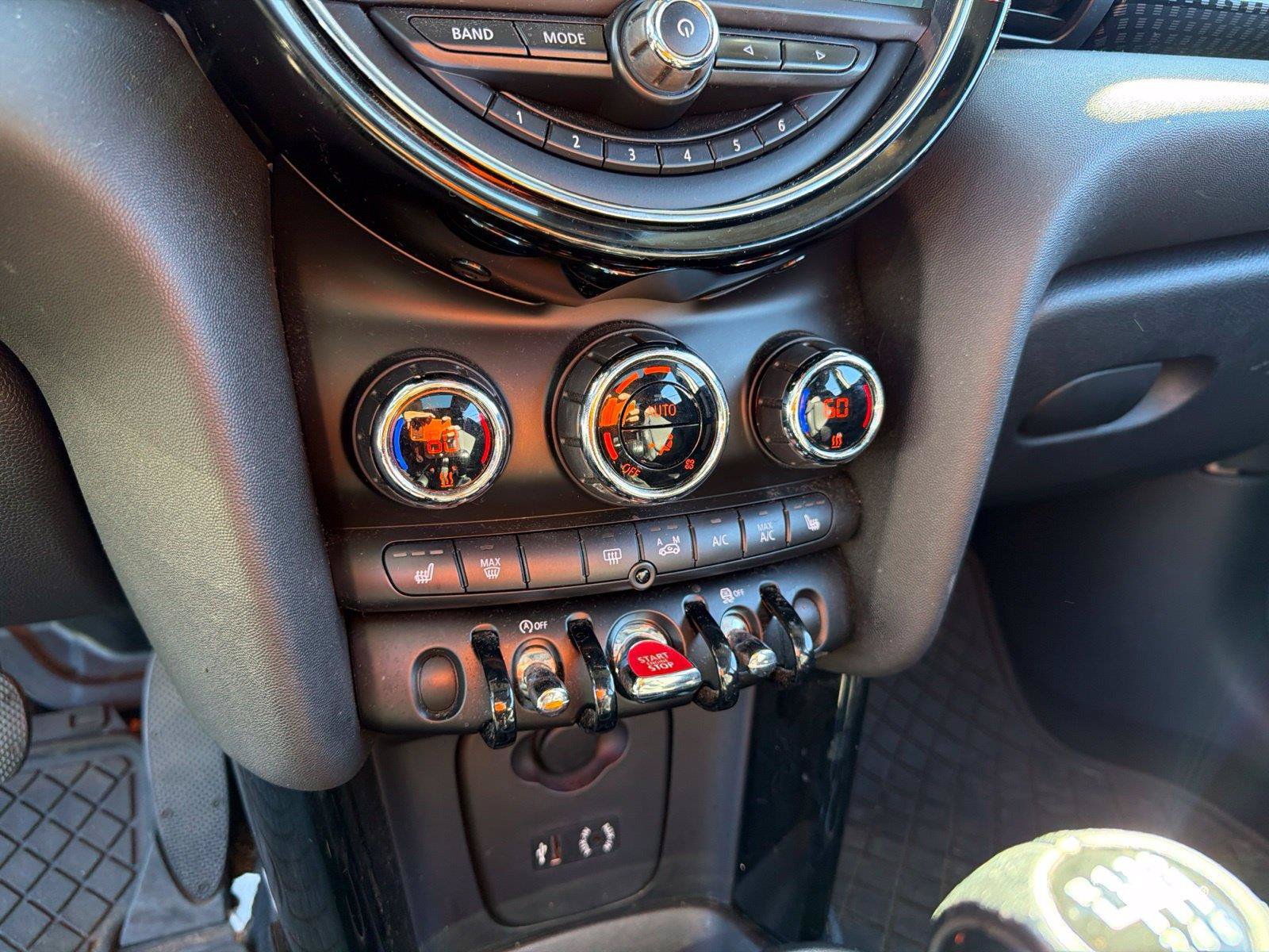 Used 2016 MINI Cooper S FWD image 29