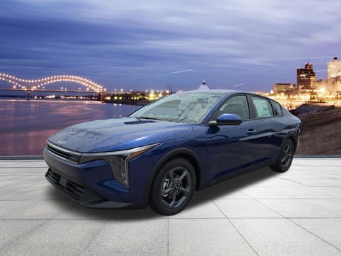 New 2026 Kia K4 FWD image 1