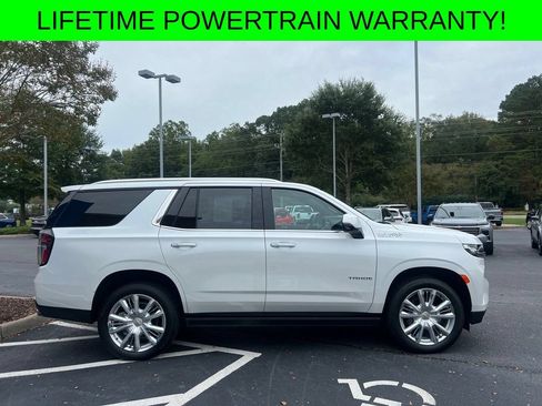 Used 2024 Chevrolet Tahoe High Country w/ Premium Package AWD/4WD image 4