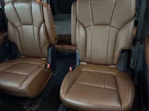 Used 2022 Subaru Ascent Touring AWD/4WD image 48