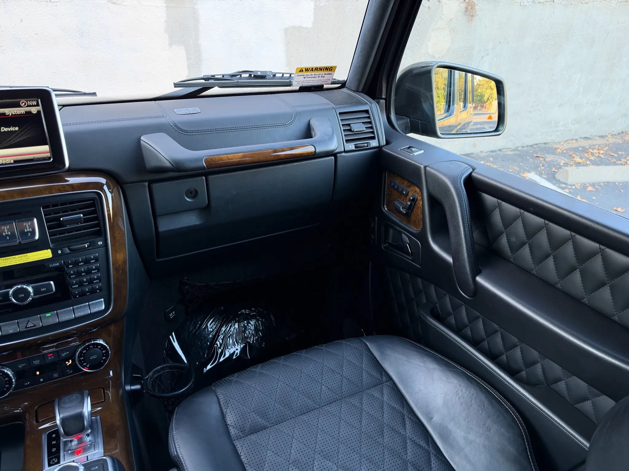 Used 2015 Mercedes-Benz G 63 AMG 4MATIC image 42