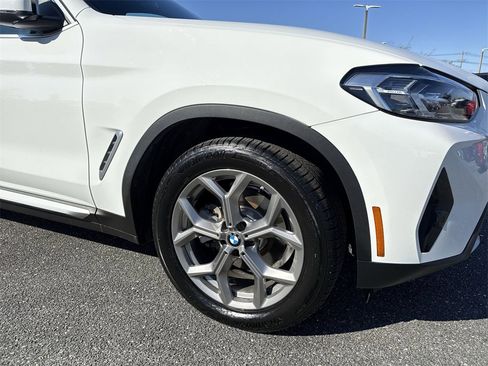 Used 2024 BMW X3 sDrive30i w/ Convenience Package image 9