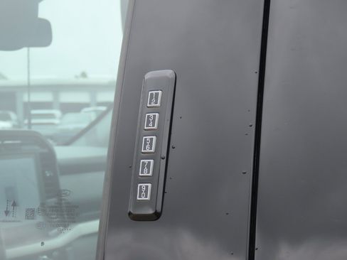 Used 2021 Ford F150 XLT w/ Equipment Group 302A High AWD/4WD image 18