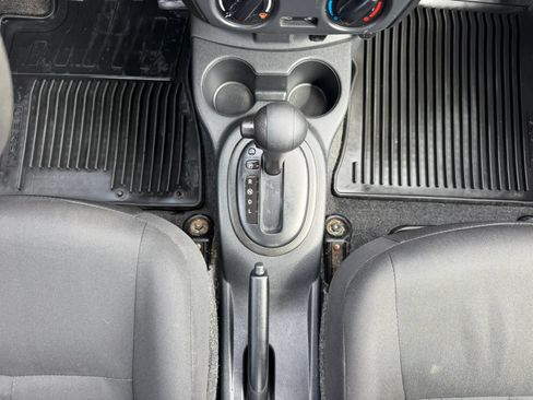 Used 2017 Nissan Versa S Plus FWD image 22