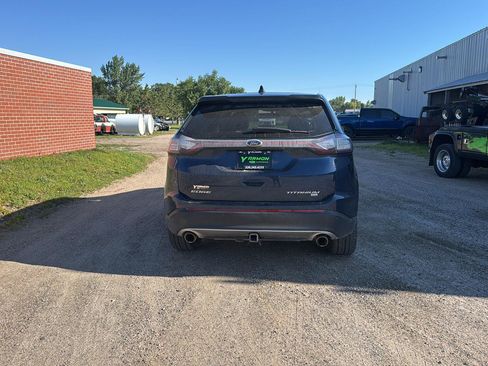 Used 2017 Ford Edge Titanium w/ Technology Package AWD/4WD image 4