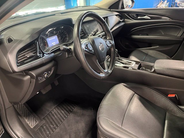 Used 2018 Buick Regal Essence w/ Sights and Sounds Package AWD/4WD image 23